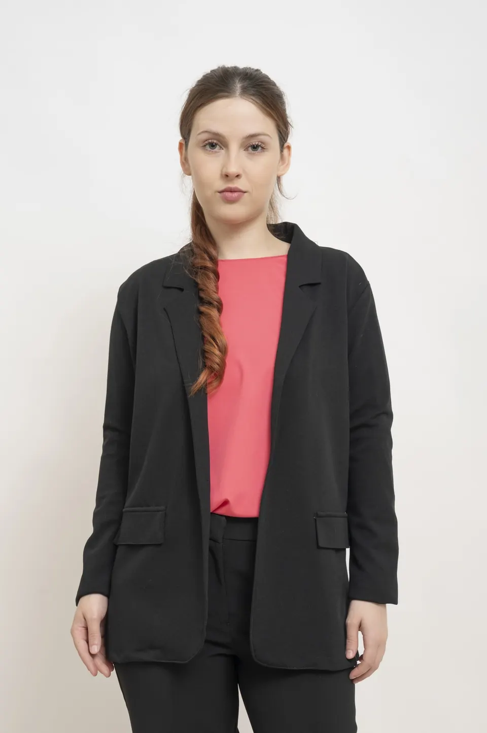 Blazer negro de estilo casual